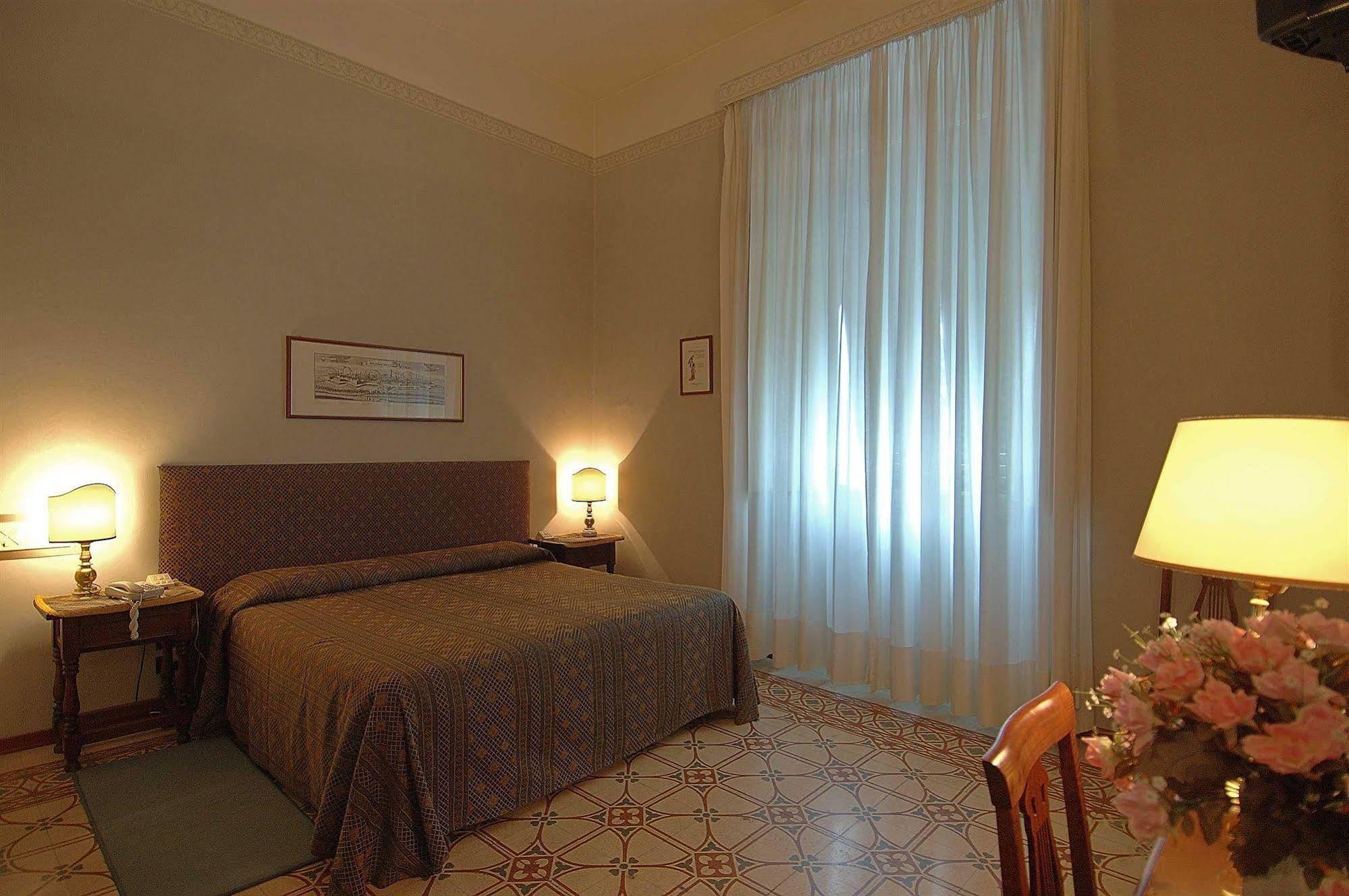 Hotel Rex Lucca Dış mekan fotoğraf